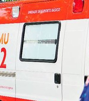 Acidente entre carro e carroça deixa uma pessoa ferida, em Marechal Deodoro