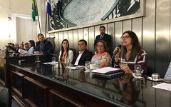 Deputado Léo Loureiro realiza audiência pública sobre autismo