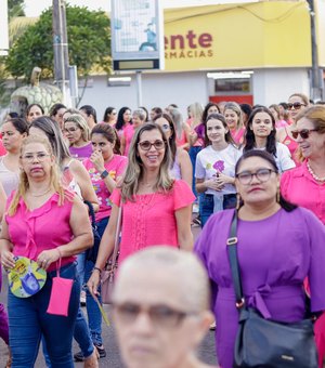 Secretarias se unem em caminhada em alusão ao Dia Internacional da Mulher