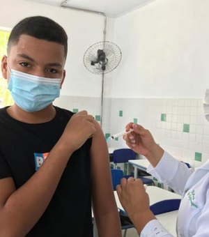 Confira novo cronograma de vacinação contra a Covid-19 nas escolas