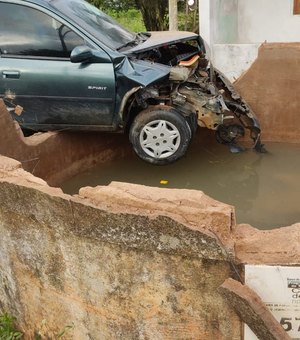 [Vídeo] Motorista perde controle da direção e atinge cisterna em Girau do Ponciano