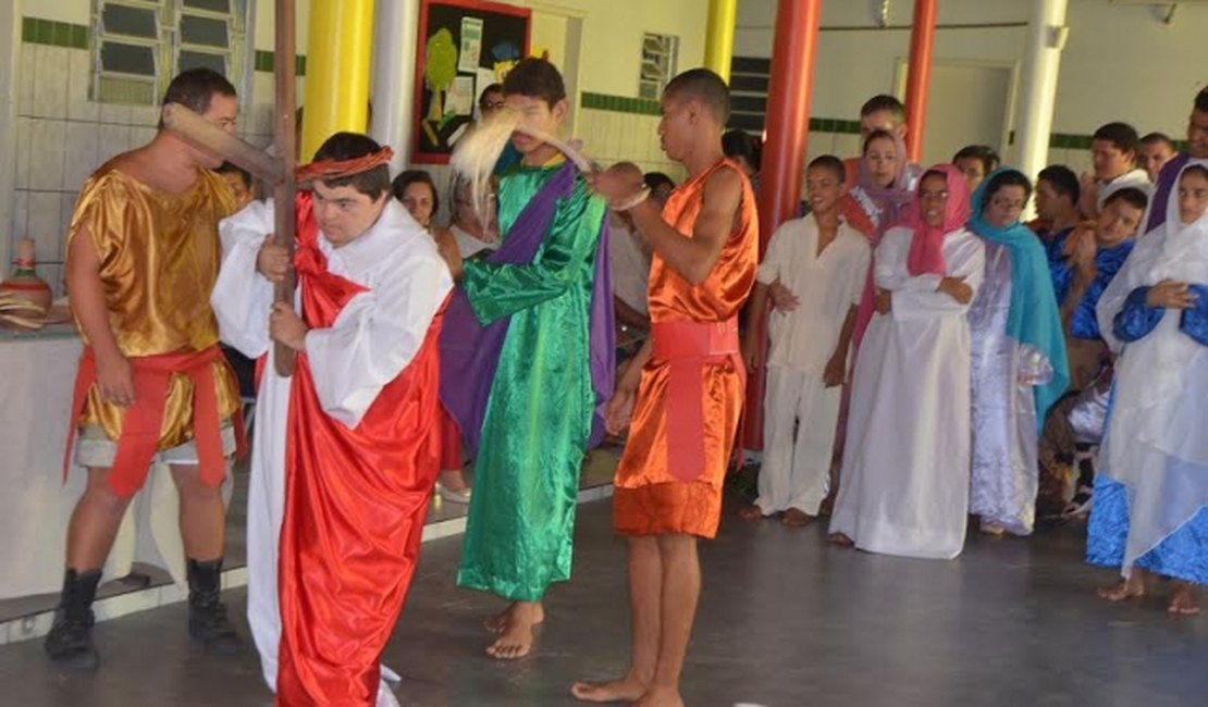 Via Sacra encerra as atividades lúdicas  da Pestalozzi em Arapiraca