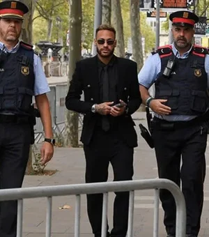 Neymar faz revelações sobre contrato assinado com o Barcelona