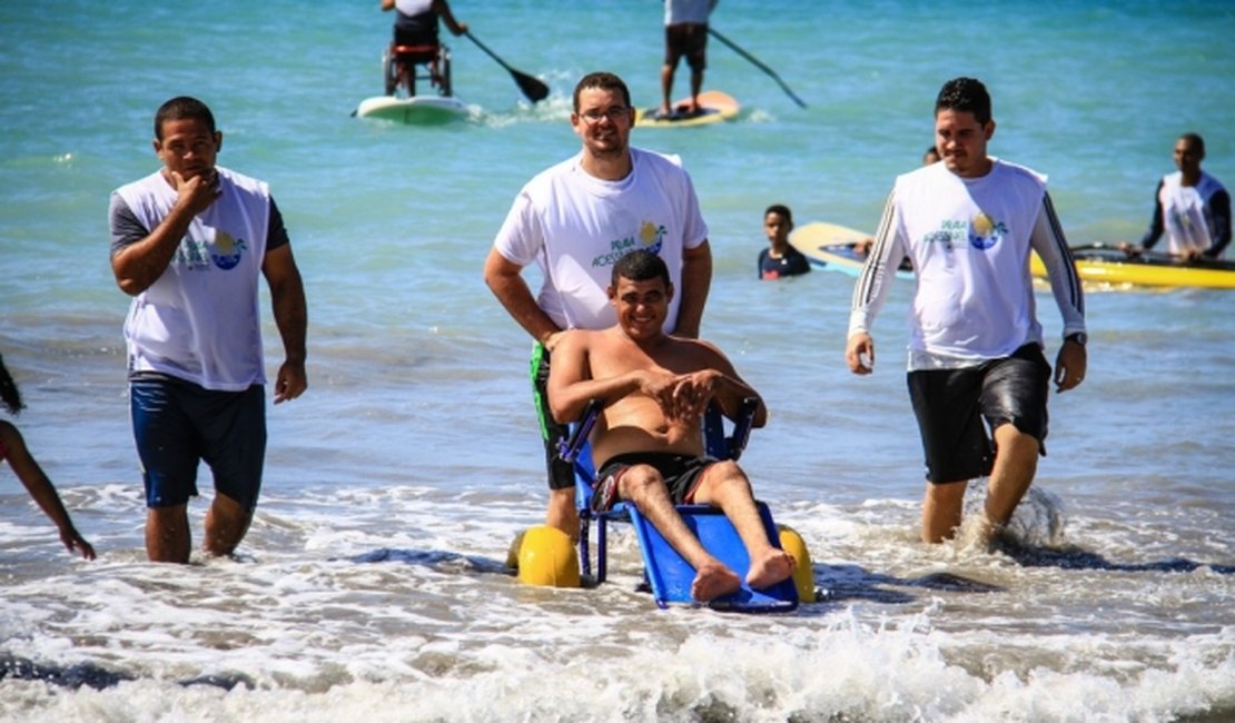 Inclusão: Prefeitura de Maceió promove 'Praia Acessível' neste sábado