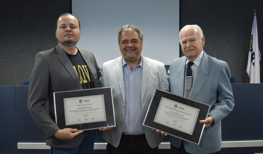 Odontólogo e professor são agraciados com as comendas Mário Guimarães e Jarede Viana