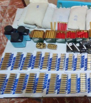 Polícia do Piauí  apreende arsenal de munições com viajantes de Arapiraca 