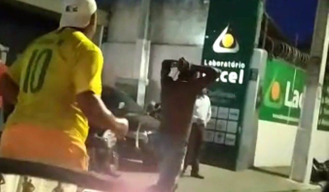 Morador de rua é amarrado e espancado após cometer assalto em Arapiraca