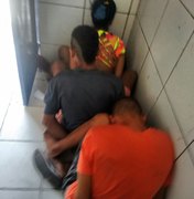 Trio acusado de assaltar taxista é detido ao tentar escapar de ônibus