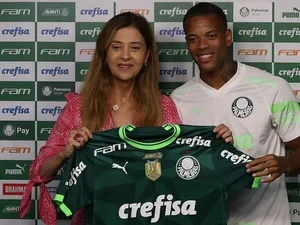 Caio Paulista destaca evolução defensiva e prevê Abel exigente no Palmeiras