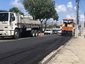 SMTT: Nova Maceió revitaliza sinalização em bairros da capital