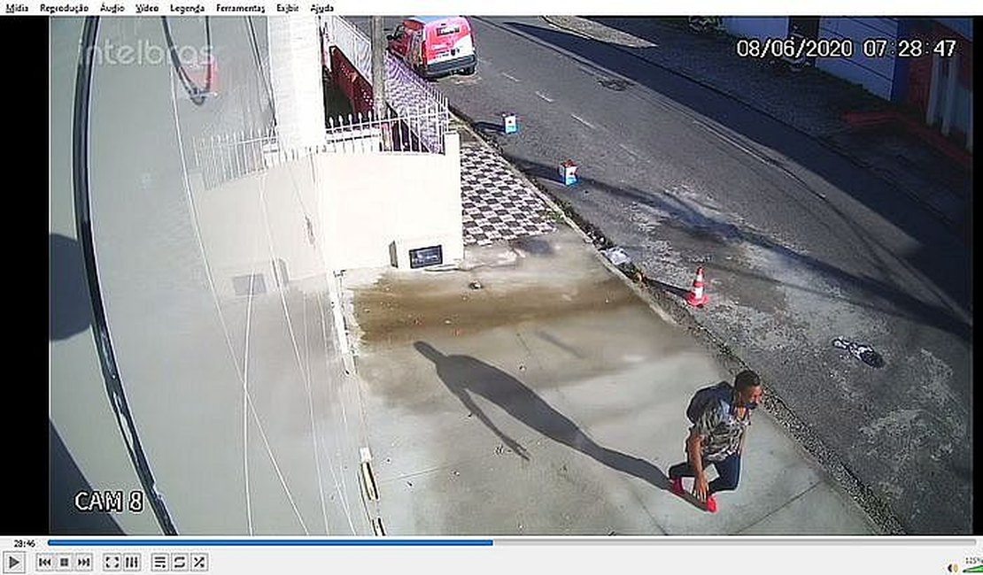 Perícia encontra sangue e sêmen em roupas de suspeito de estupro no Farol