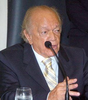 Guilherme Palmeira, ex-governador de Alagoas, morre aos 81 anos