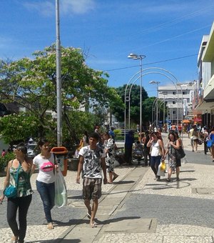  Fique atento: bancos fecham e shopping funciona em horário especial nesta terça em Arapiraca