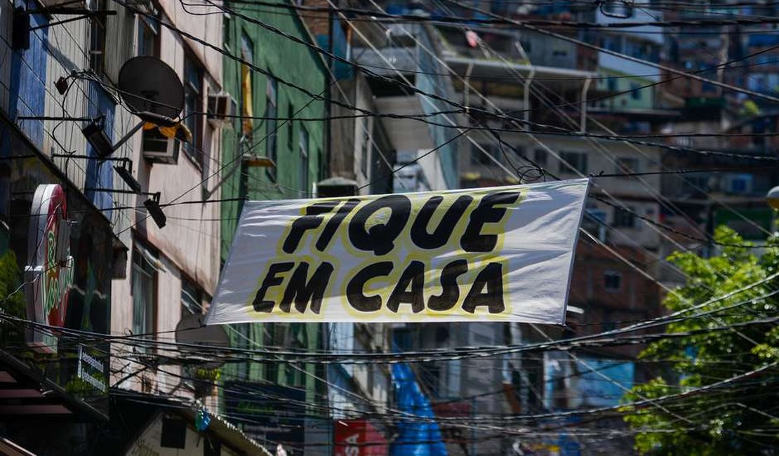 Mais da metade dos brasileiros são favoráveis ao ‘lockdown’