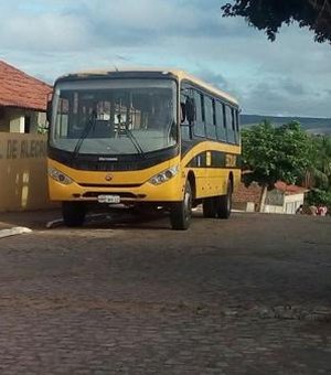 Bateria de ônibus escolar é roubada e alunos são prejudicados no Sertão de Alagoas 