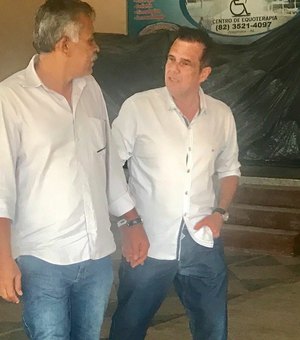 Barreto busca apoio de Tarcizo Freire para sua candidatura 