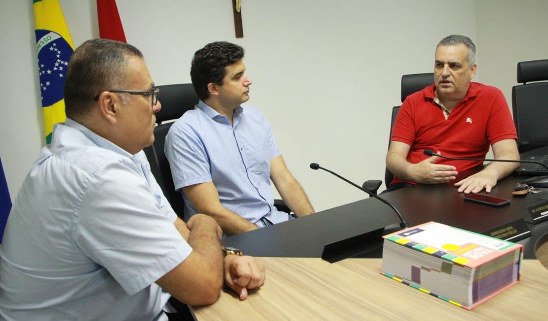 Prefeitura de Maceió comunica ao MPE estado de calamidade no Pinheiro