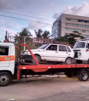 Operação de trânsito apreende três veículos e autua nove motoristas por irregularidades