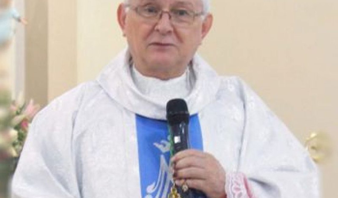 Dom Valério Breda,  bispo de Penedo, testa negativo para Covid-19