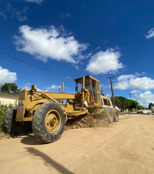 Obras de drenagem e pavimentação do Parque das Mangueiras entram em fase de conclusão dos serviços