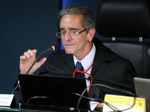 ?Desembargador Fábio Bittencourt assume 1ª Câmara Cível do TJ