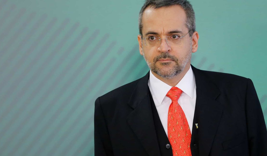 MP processa Weintraub por declaração que universidade só faz balbúrdia