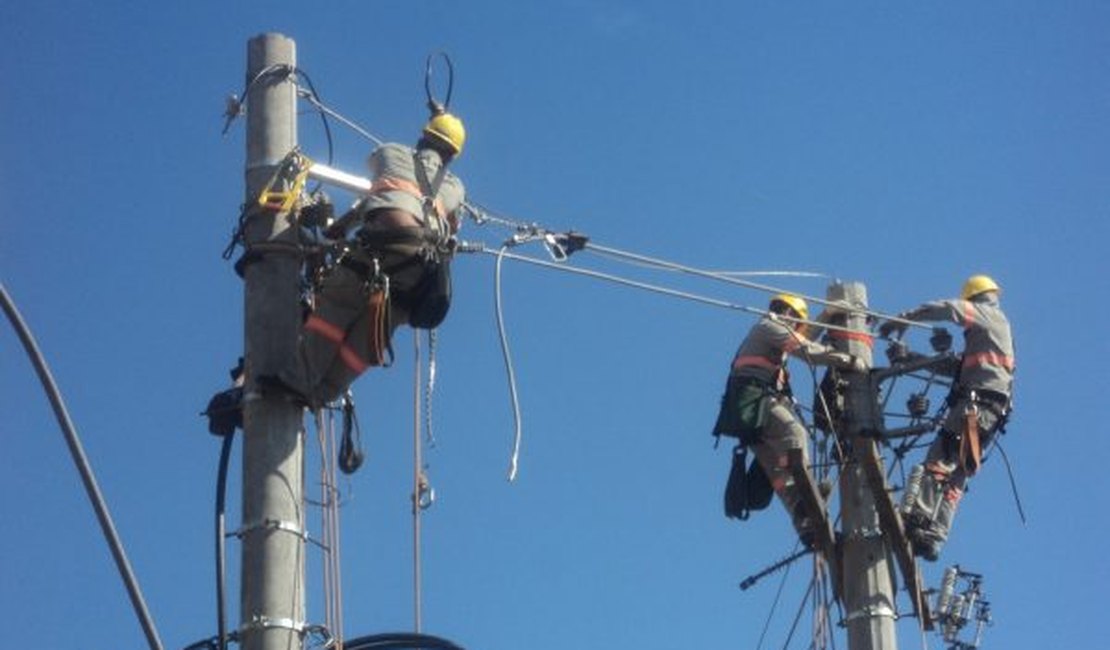 Eletrobras informa calendário de manutenção do sistema elétrico em Alagoas	