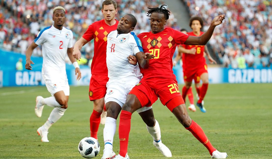 Começa o jogo entre Bélgica e Panamá