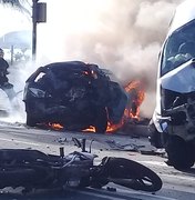 [Vídeo] Grave acidente de trânsito deixa um morto e outros feridos no Jaraguá