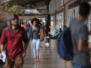MEC anuncia regras para o Fies do segundo semestre de 2021