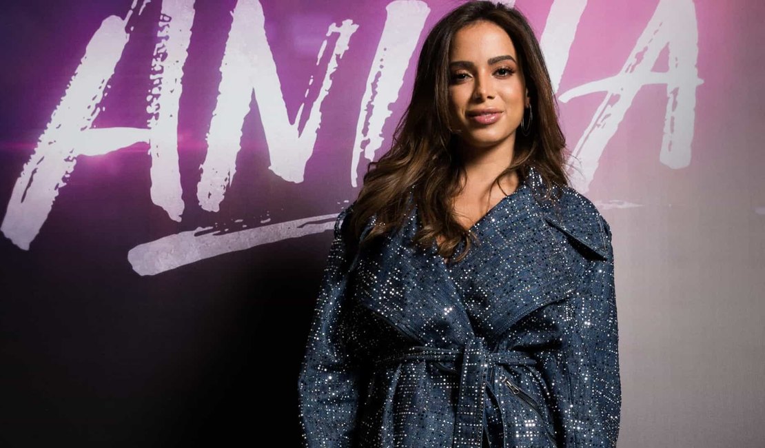 Anitta quer doar bolsa de estudos em nova temporada de game show