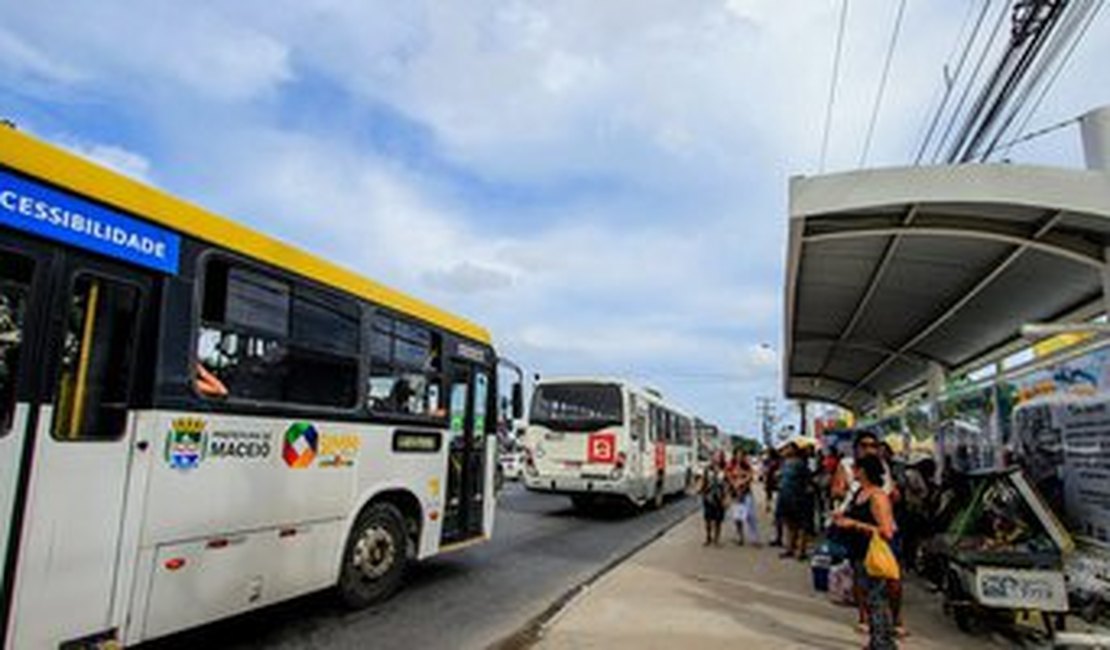 Defensoria Pública ingressa com ação contra lei que restringe direito ao transporte gratuito 