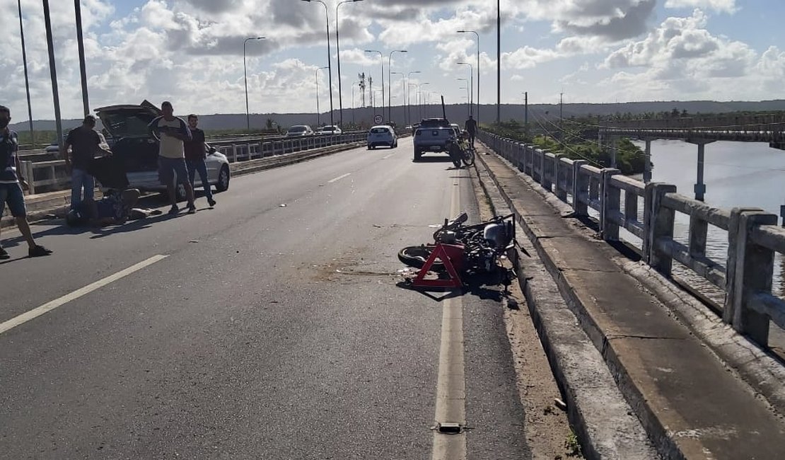 Acidente de trânsito é registrado na Ponte Divaldo Suruagy