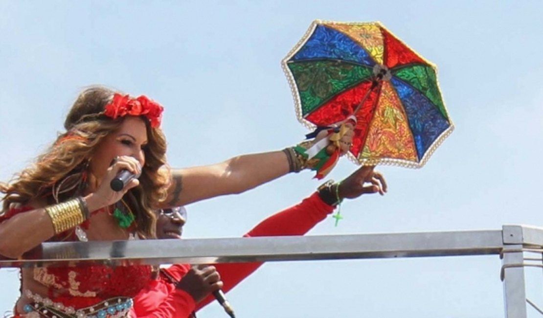 Estilista alagoano consegue vestir Elba Ramalho e Mari Antunes no carnaval