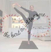 Luciana Gimenez posta foto fazendo pose de ioga