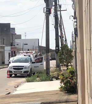 Após temporal, distribuição de energia elétrica em Arapiraca segue oscilando em vários pontos da cidade