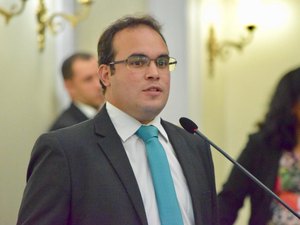 Davi Maia deverá coordenar campanha de Rodrigo Cunha ao governo