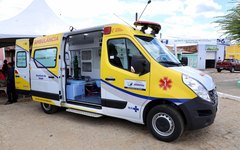 Ambulância entregue para prefeitura de Jaramataia 