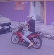 [Vídeo] Câmeras flagram roubo de moto no Bairro Cacimbas em Arapiraca