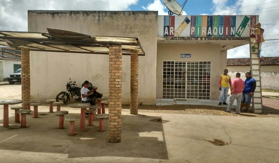 [Vídeo] 'Poder público esqueceu da educação dos nosso jovens do bairro Planalto', diz morador