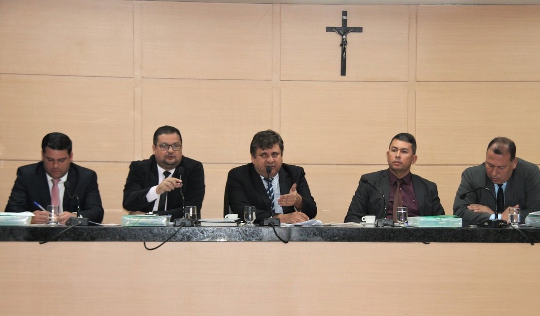 Em 95 anos, Câmara Municipal terá sua primeira sessão por vídeo conferência em Arapiraca