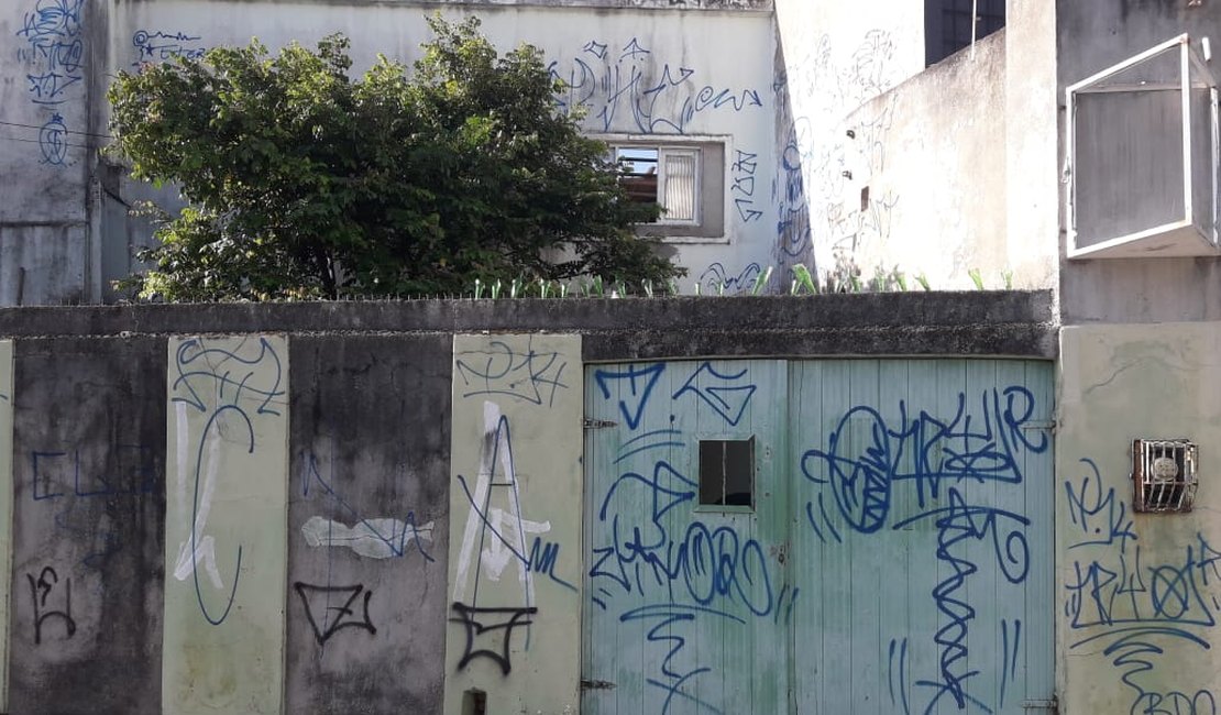 Centro de acolhimento para população LGBTQ+ pede doações para reformas