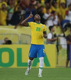 Vinícius Jr. brilha em goleada brasileira sobre Chile no Rio