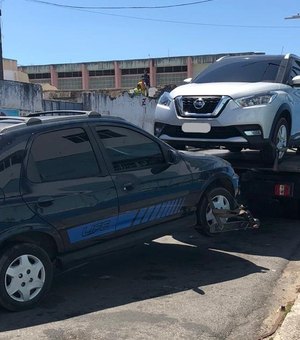 Operação combate estacionamento irregular em Maceió
