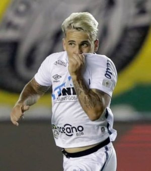 Santos negocia Soteldo com o Toronto FC e libera Transferban da Fifa