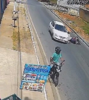 Acidente de moto deixa mulher ferida em Arapiraca