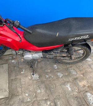 Polícia Civil apreende moto com queixa de roubo em Marechal Deodoro