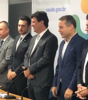 Ministro da Saúde lança o Conecte SUS em AL, projeto piloto de informatização