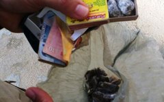 Drogas e dinheiro apreendidos por policiais do 3º BPM
