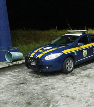 PRF em Alagoas prende homem por receptação de veículo na BR-104